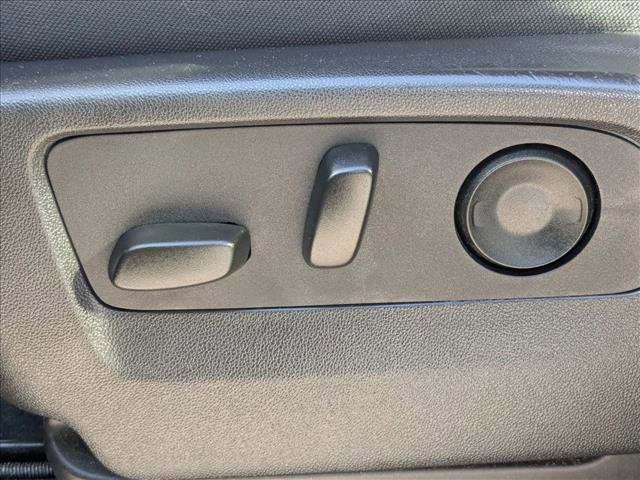 Used 2024 Chevrolet Silverado 1500 LT image 14