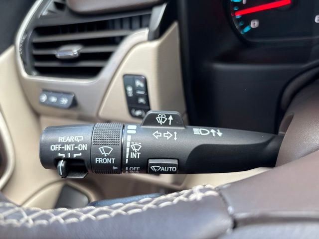 Used 2019 GMC Yukon Denali w/ Open Road Package AWD/4WD image 23