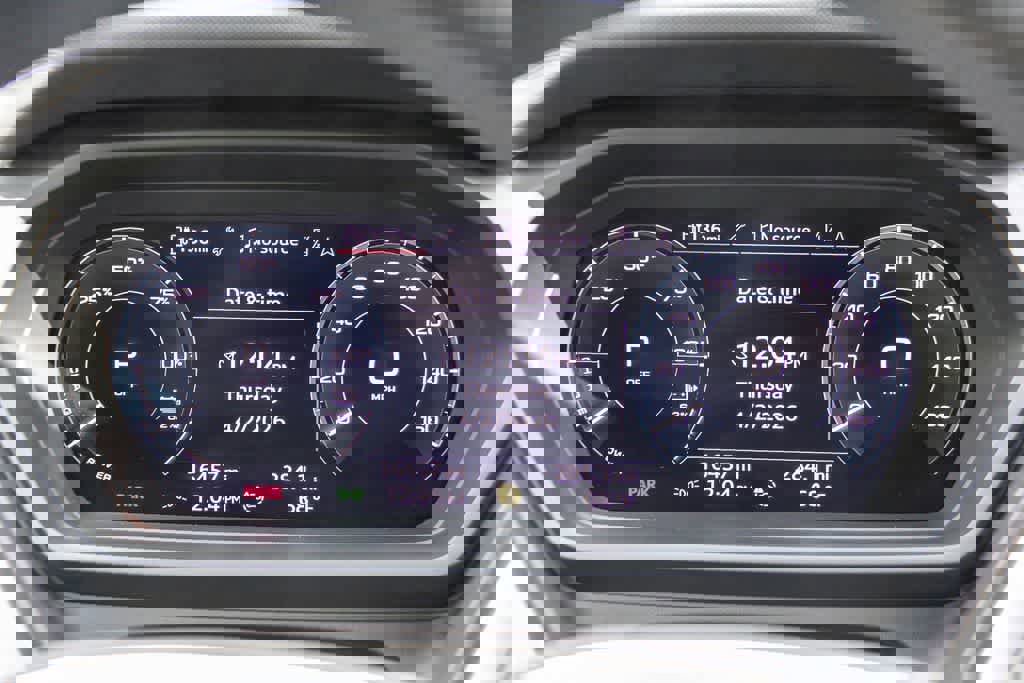 Used 2023 Audi Q4 e-tron Premium Plus w/ Premium Plus image 20