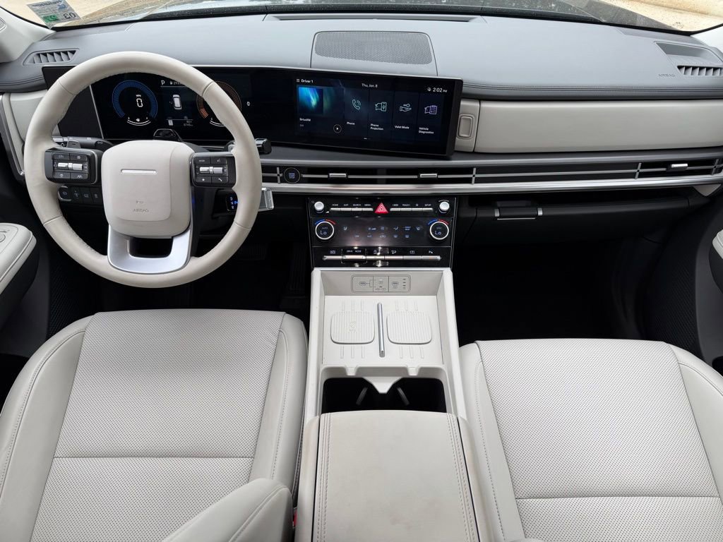 Certified 2025 Hyundai Santa Fe SEL image 15