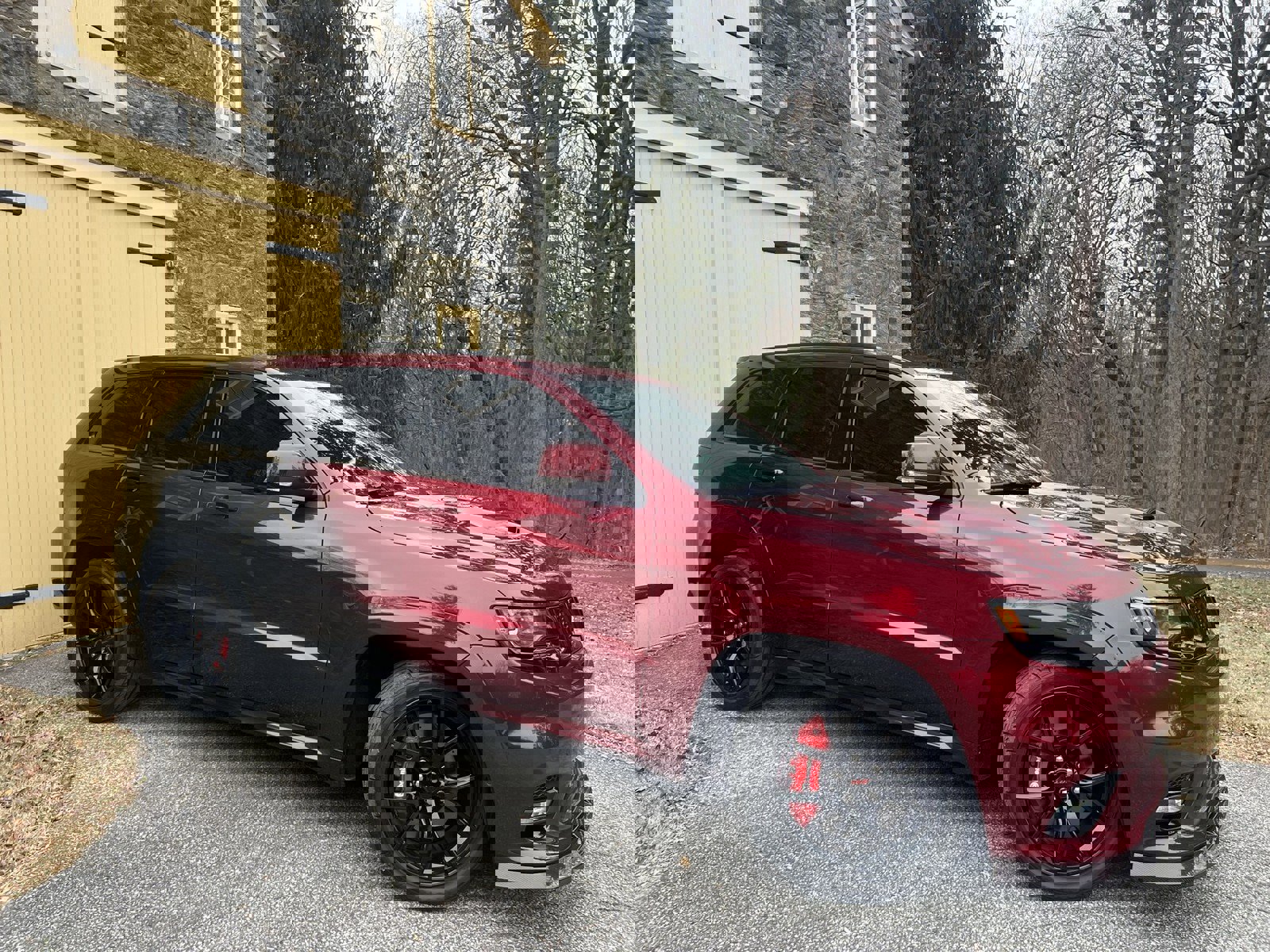 Used 2018 Jeep Grand Cherokee SRT image 31