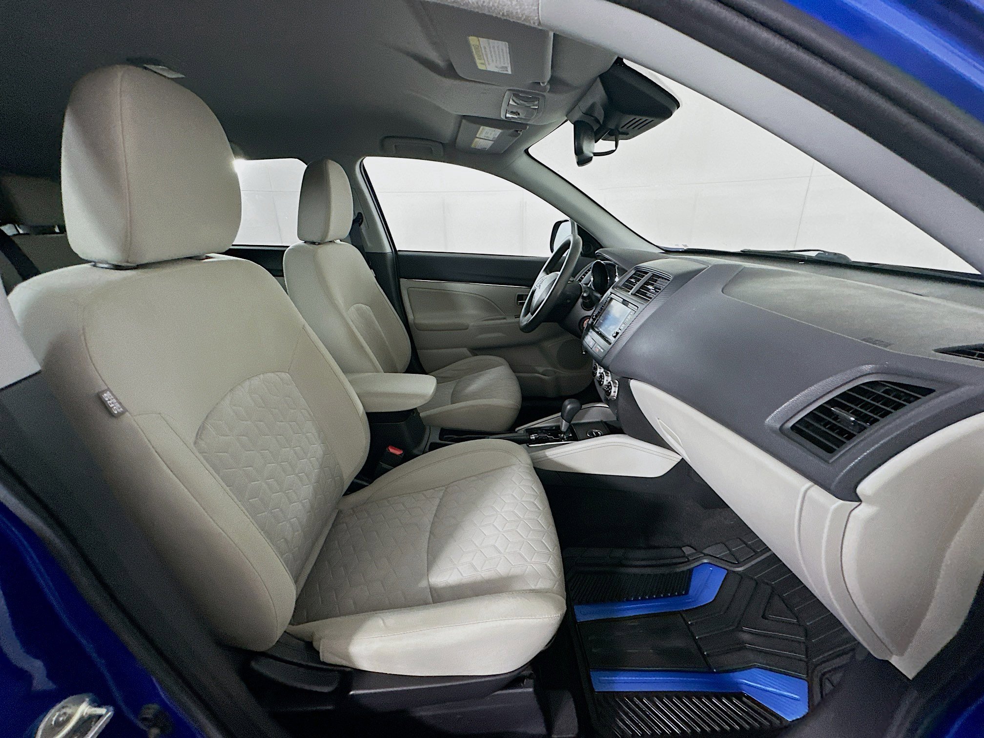 Used 2021 Mitsubishi Outlander Sport SE image 28