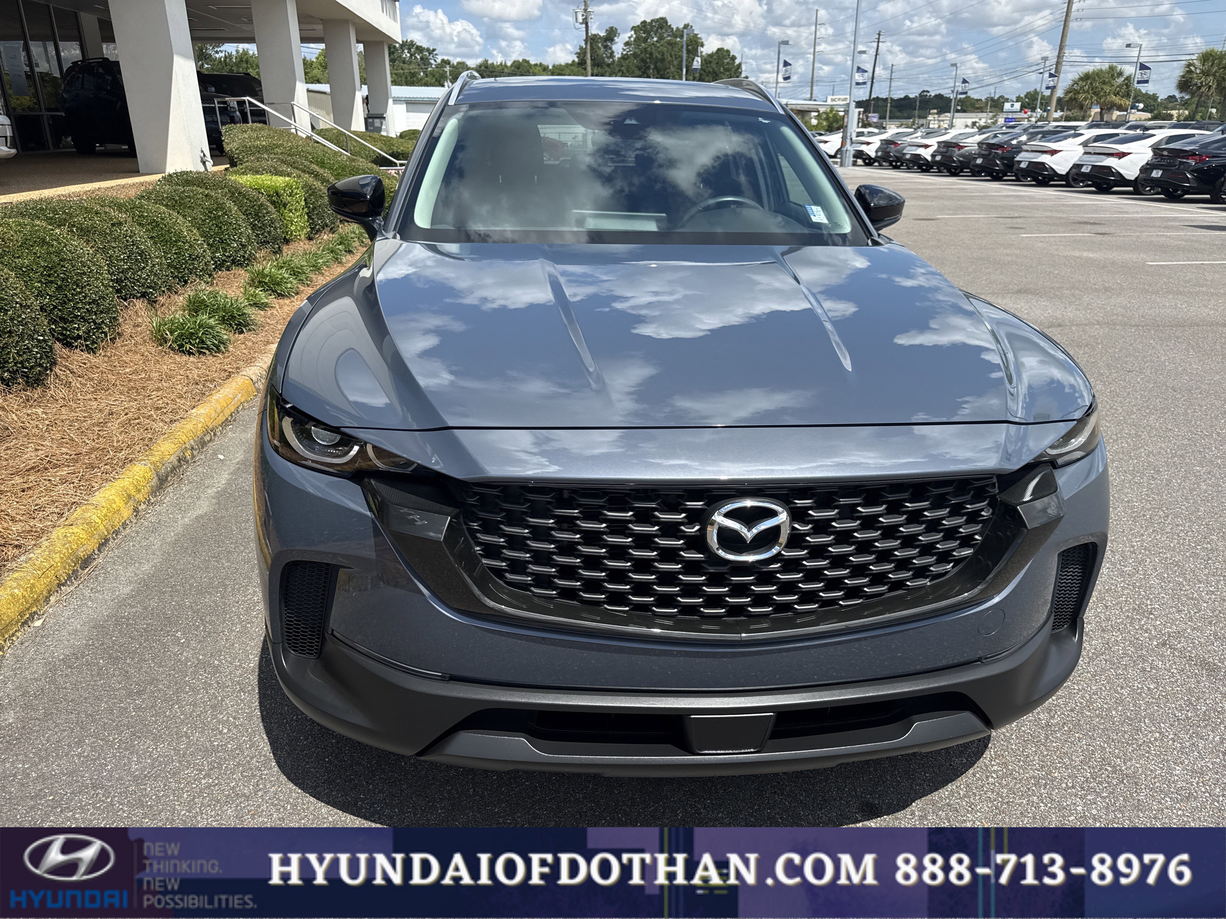 Used 2024 MAZDA CX-50 AWD 2.5 S w/ Premium Package image 6