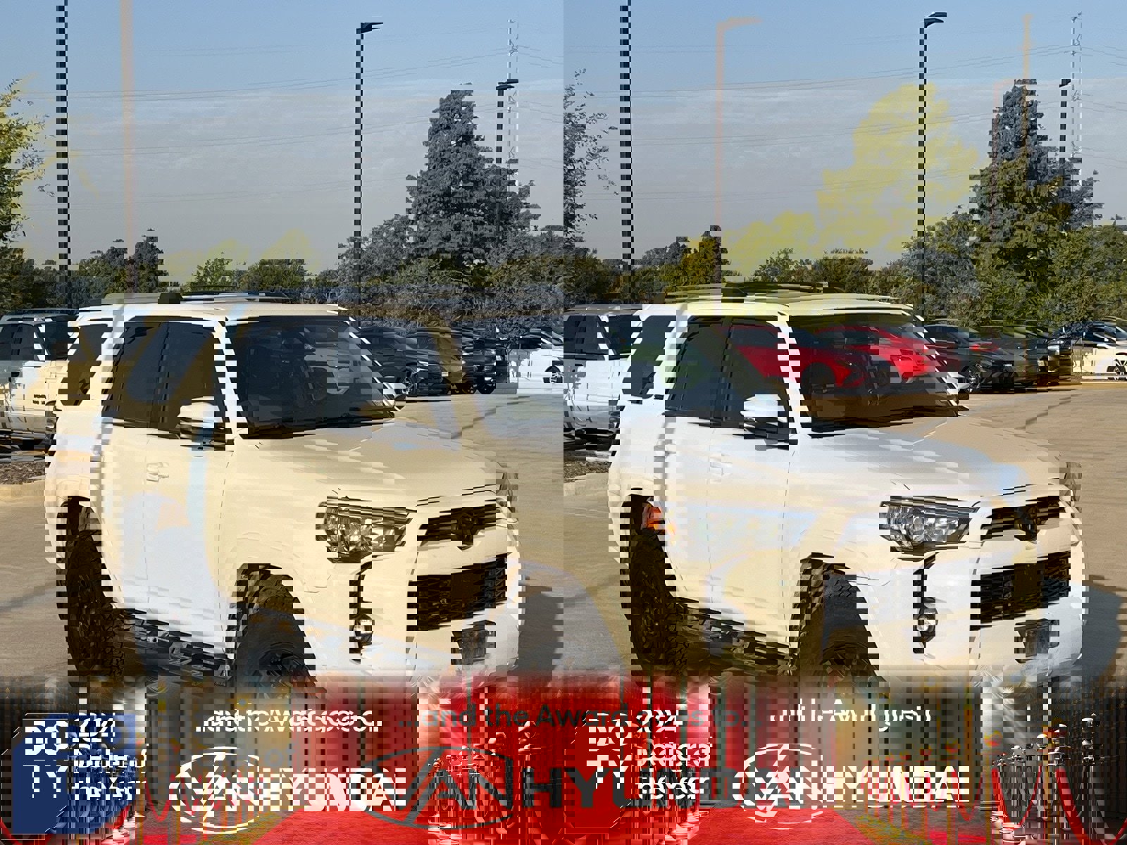 Used 2021 Toyota 4Runner SR5 Premium image 1