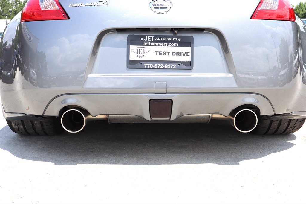Used 2011 Nissan 370Z Coupe w/ Sport Pkg RWD image 12