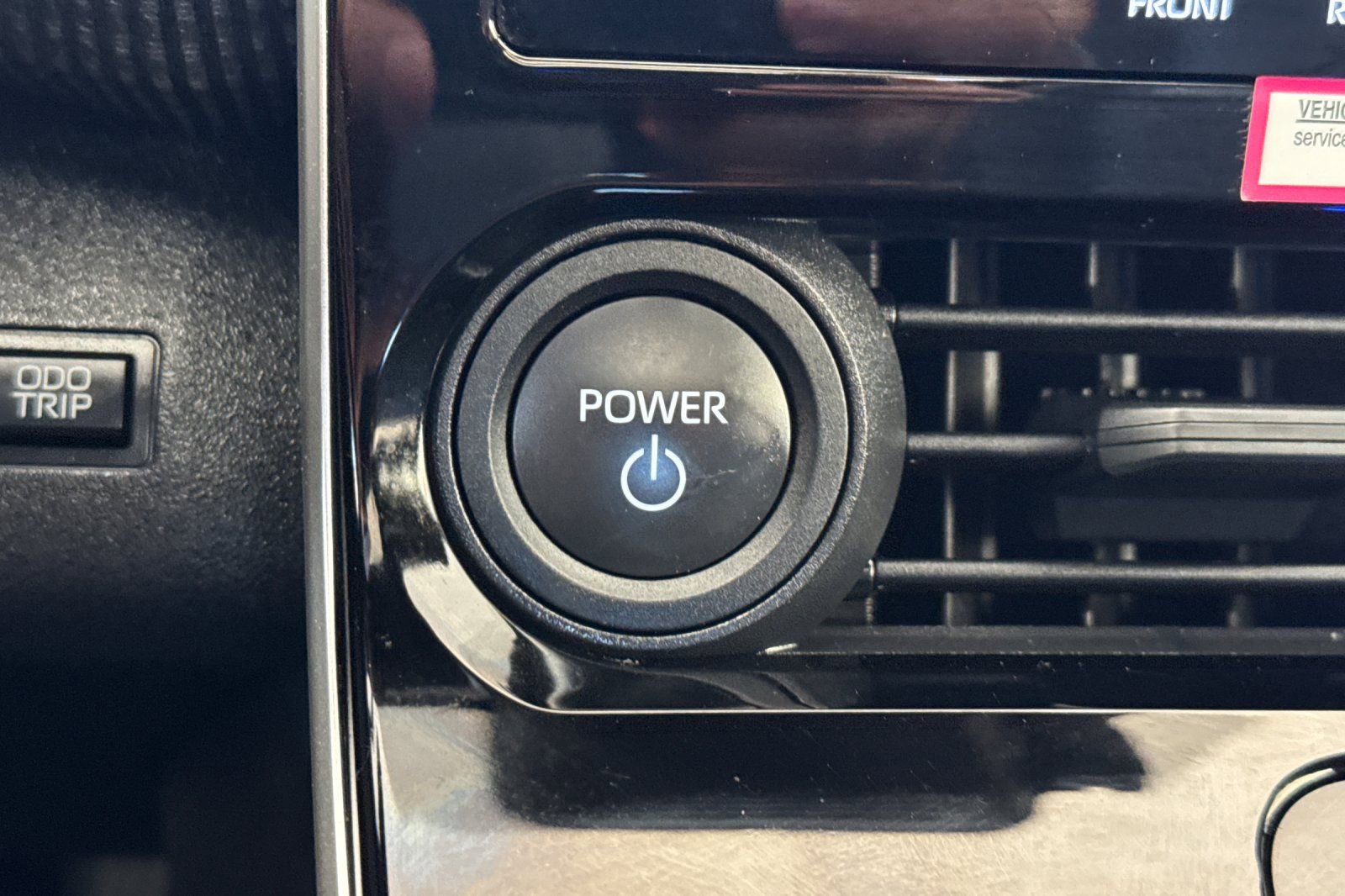 Used 2024 Toyota bZ4X XLE w/ Weather Package FWD image 24