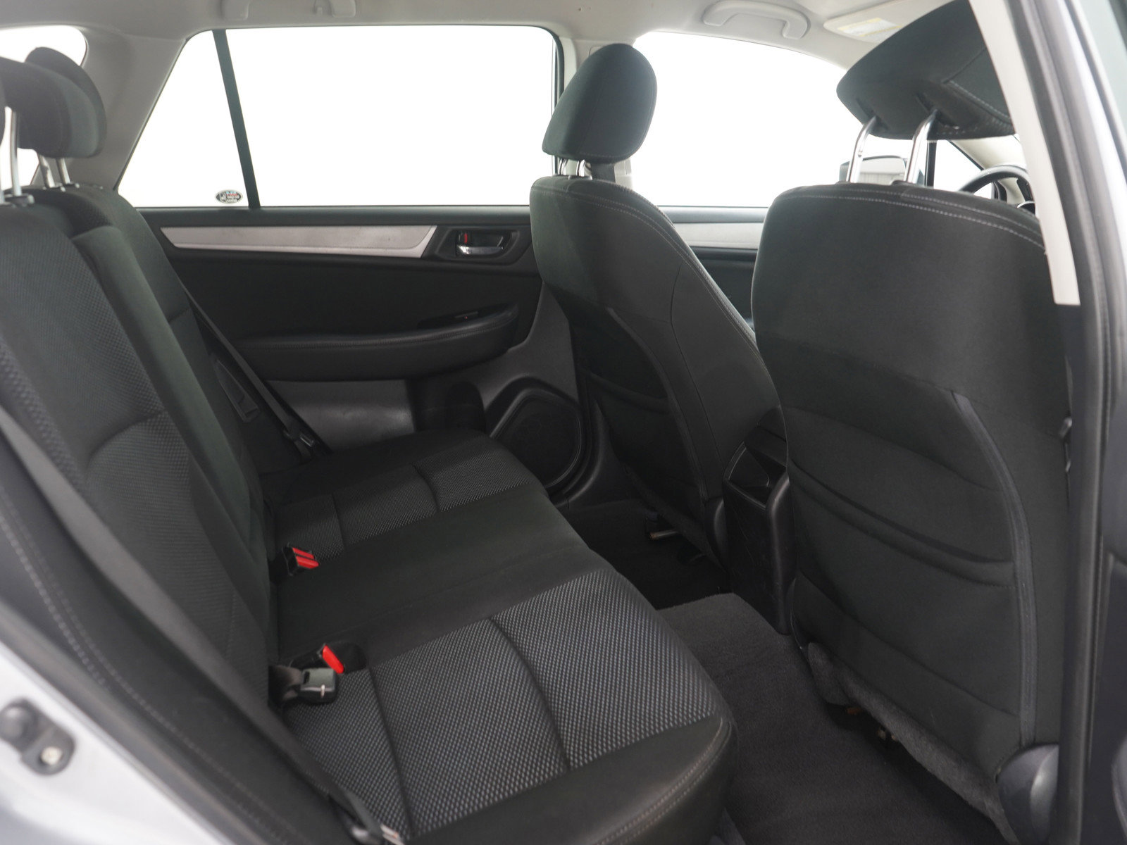 Used 2017 Subaru Outback 2.5i Premium image 13