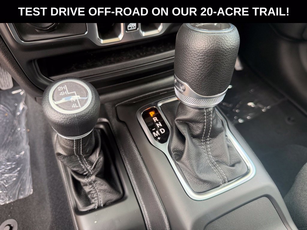 New 2026 Jeep Gladiator Sport AWD/4WD image 18