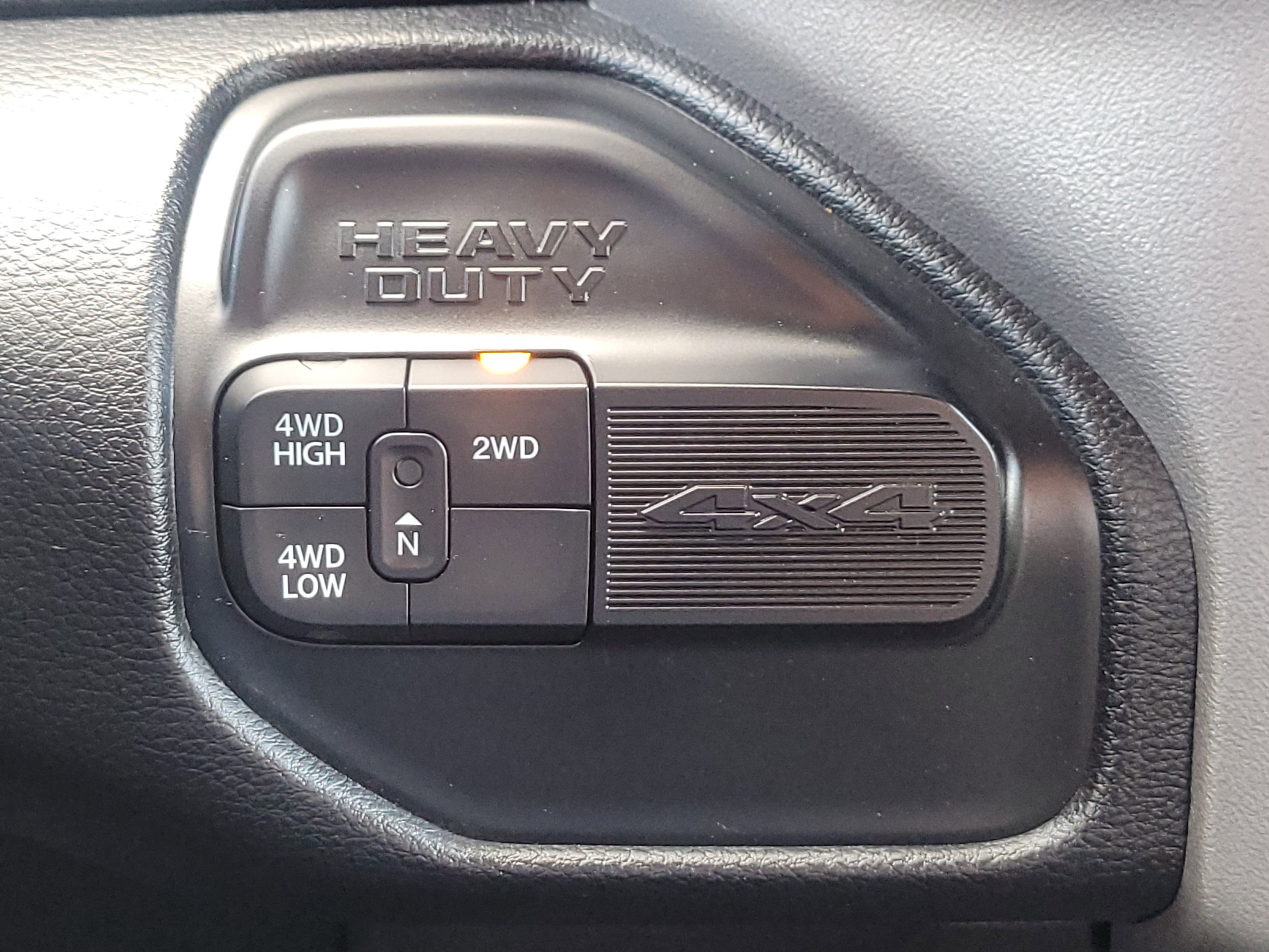 Used 2024 RAM 3500 Big Horn image 23