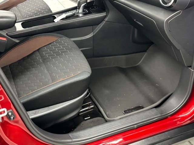 Used 2022 Nissan Kicks SR image 30