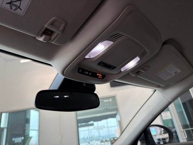 Used 2023 Buick Envision Preferred image 42