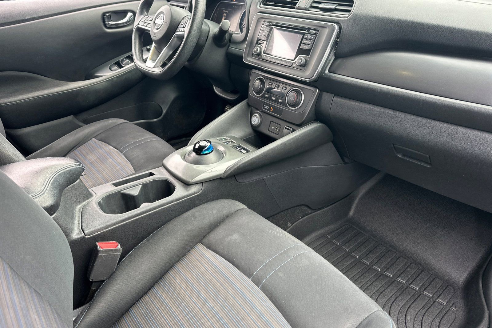 Used 2018 Nissan Leaf S w/ S Charge Package image 13