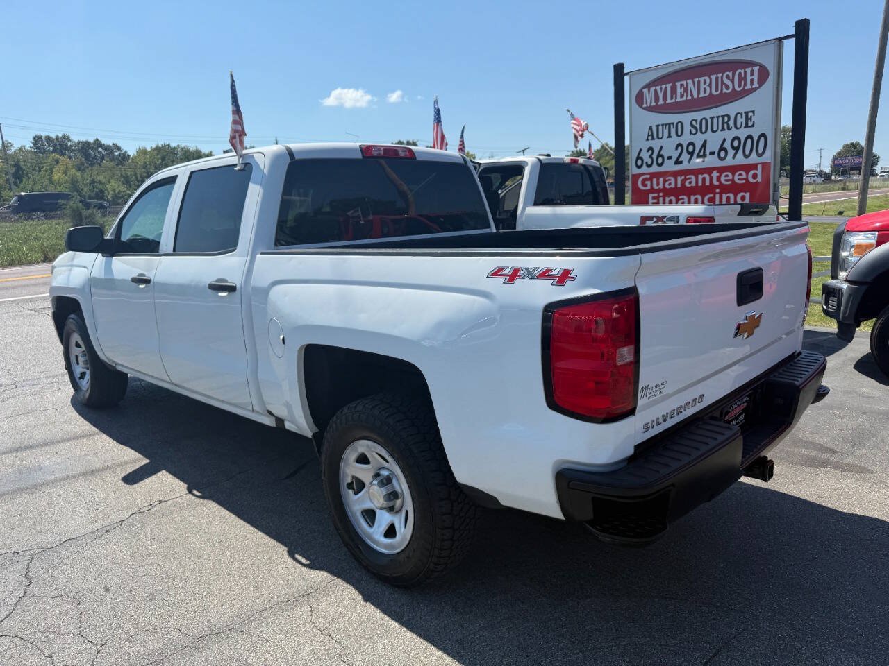 Used 2017 Chevrolet Silverado 1500 W/T w/ Trailering Package AWD/4WD image 7