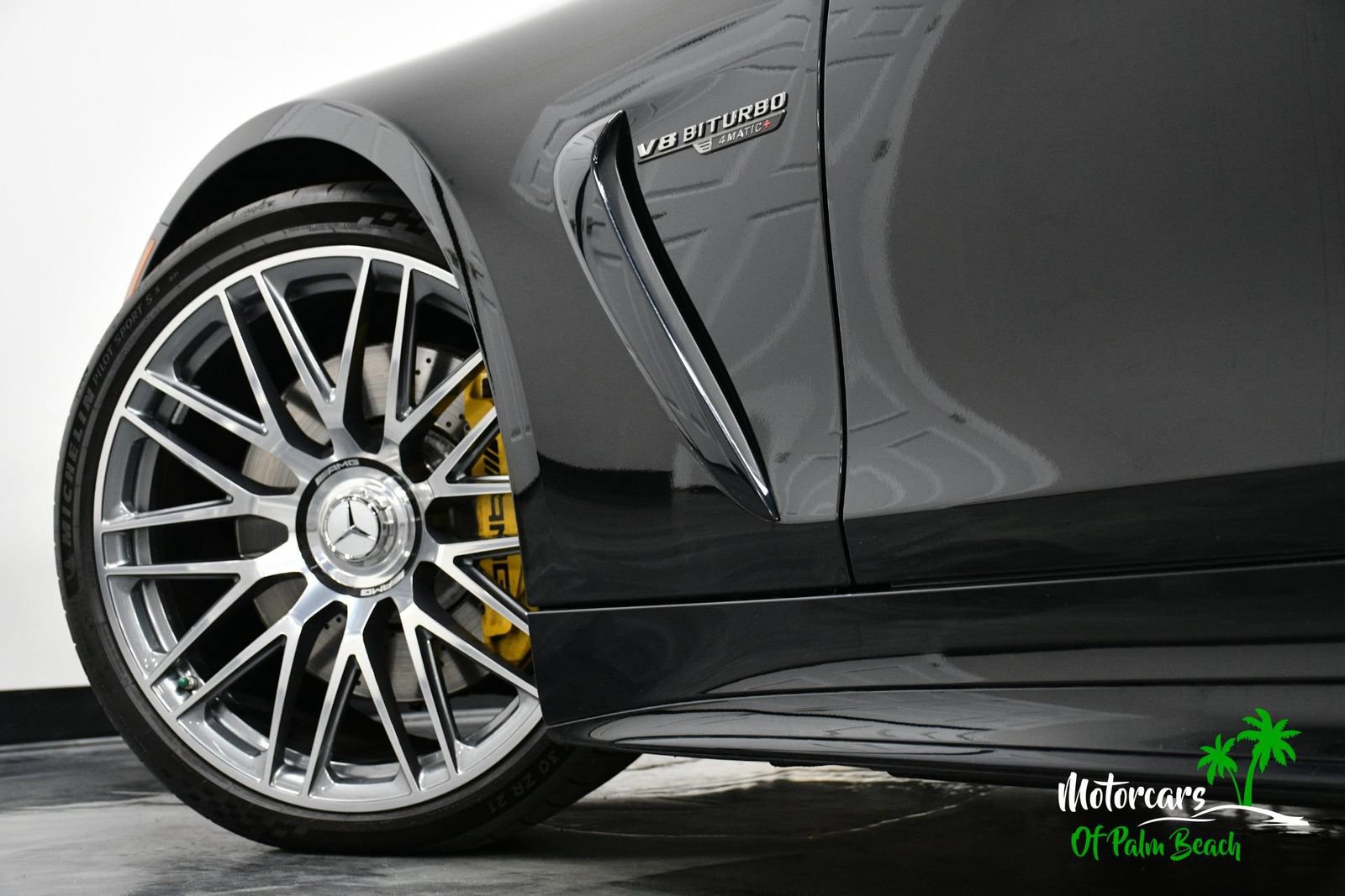 Used 2025 Mercedes-Benz AMG GT 63 image 12