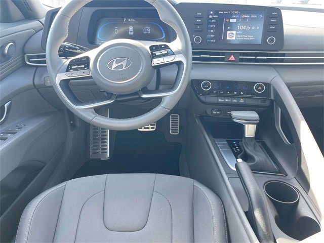 Certified 2025 Hyundai Elantra Sport image 10