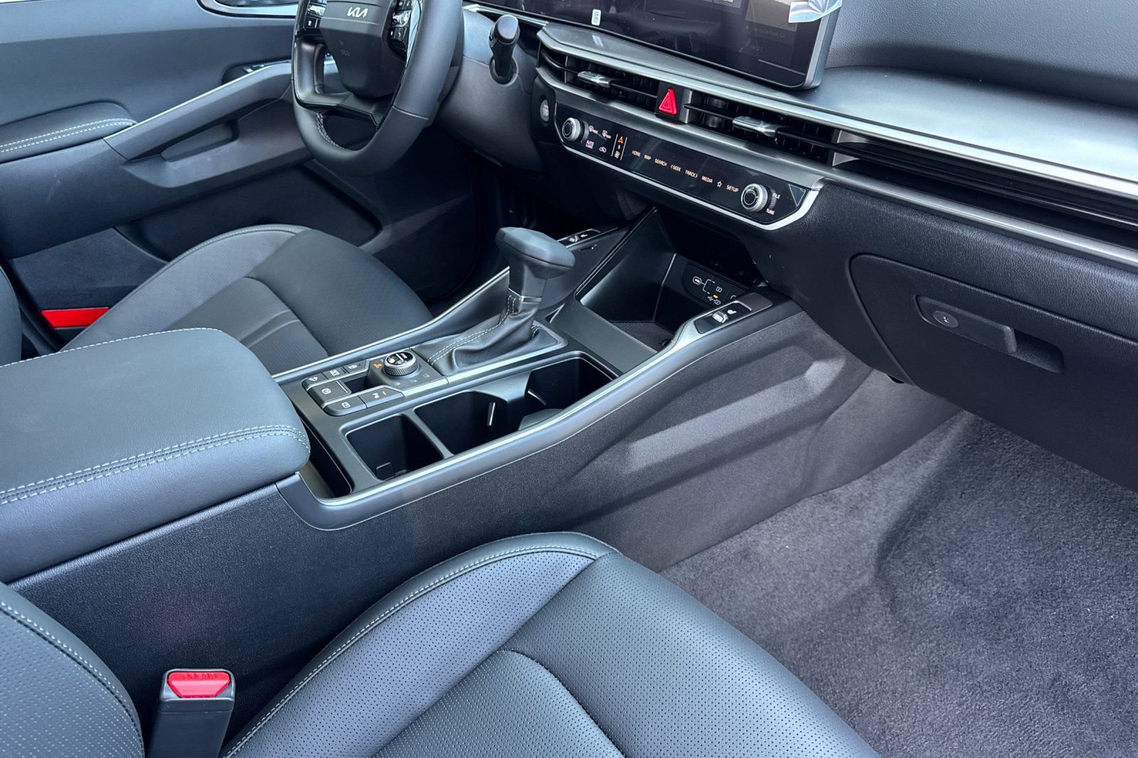 New 2026 Kia Sorento EX image 17