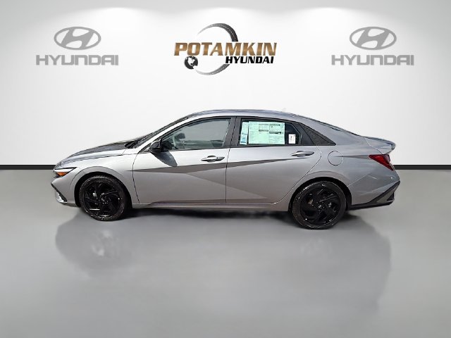 Certified 2026 Hyundai Elantra Sport FWD image 9