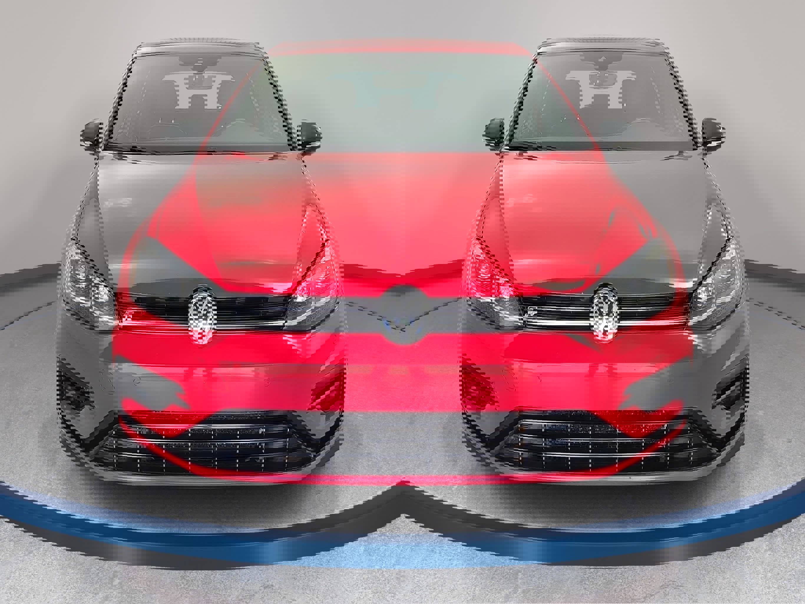 Used 2019 Volkswagen Golf R 4-Door image 2