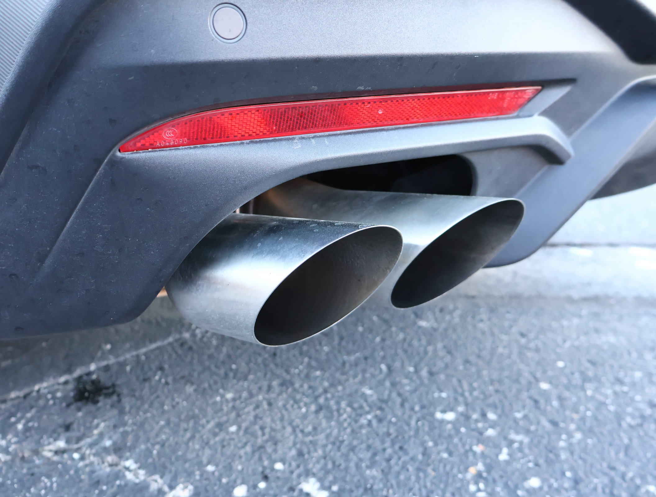 Used 2024 Ford Mustang GT Premium image 26