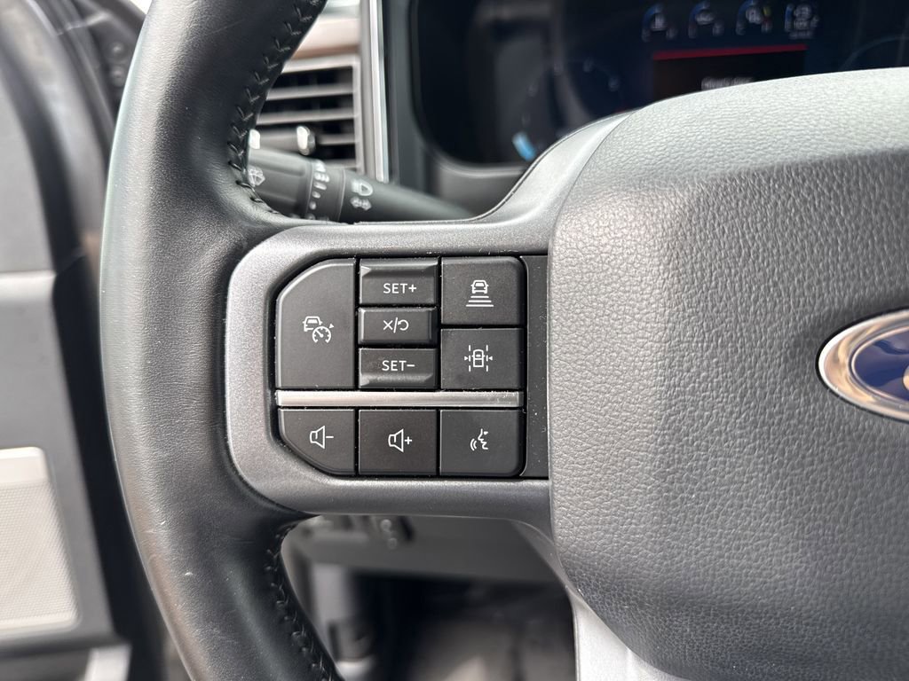 Used 2023 Ford F250 Lariat w/ Lariat Ultimate Package image 16