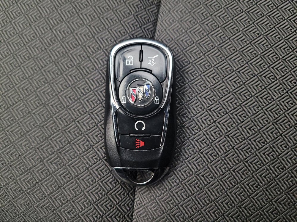 Used 2023 Buick Encore GX Select w/ Sport Touring Package image 32