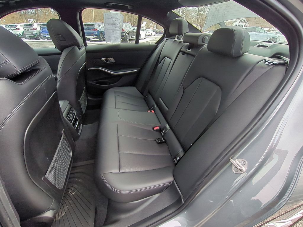 Certified 2023 BMW 330i xDrive Sedan w/ Driving Assistance Package image 20