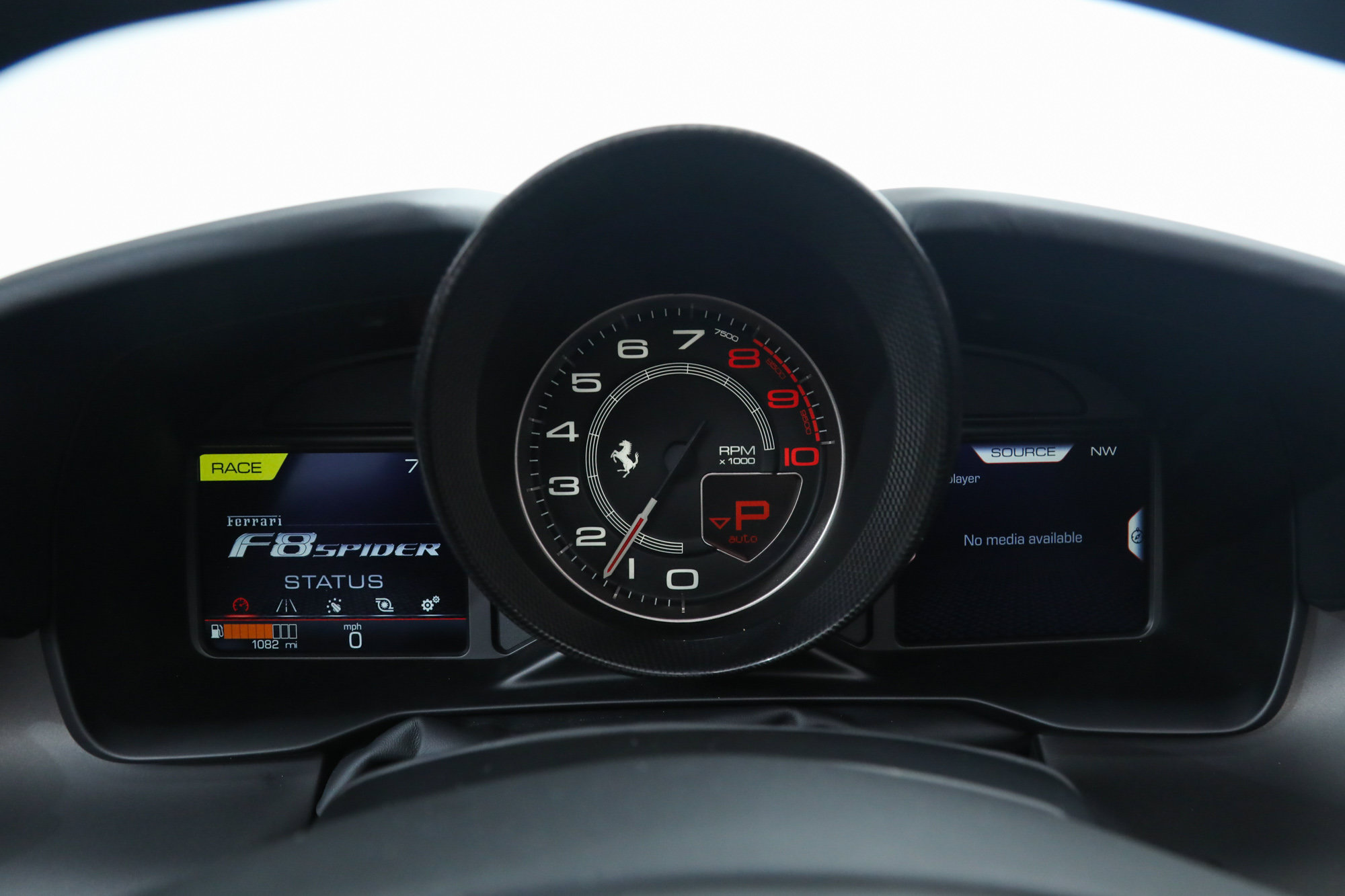 Certified 2023 Ferrari F8 Tributo RWD image 29