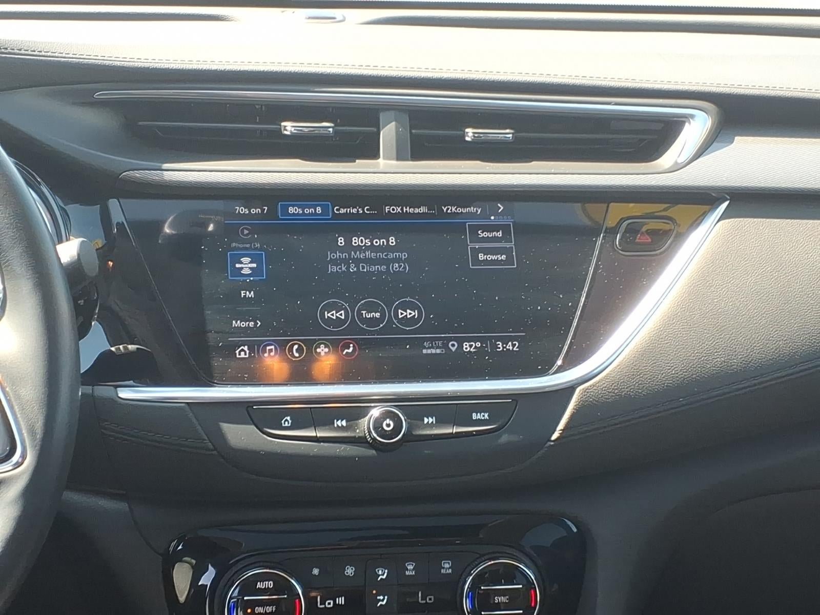 Certified 2022 Buick Encore GX Essence w/ Experience Buick Package FWD image 12