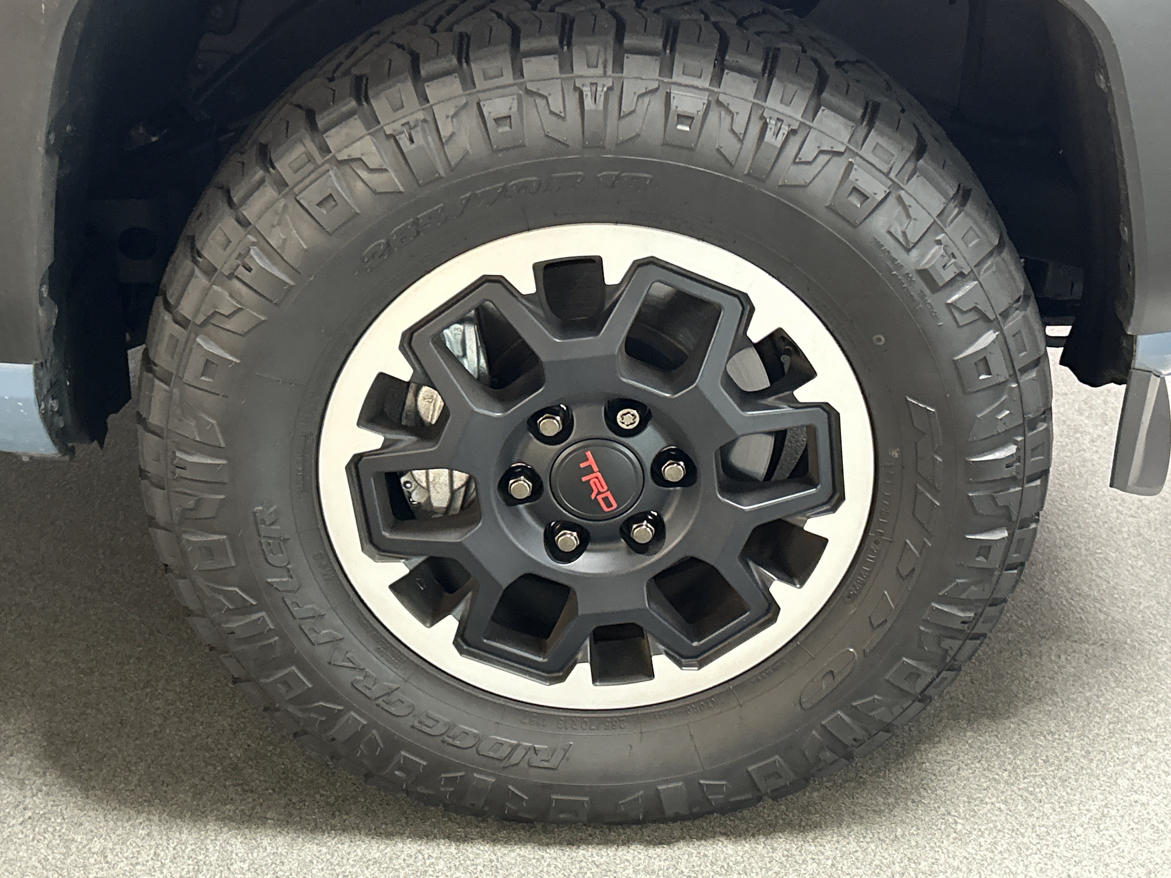 Used 2025 Toyota 4Runner TRD Off-Road AWD/4WD image 13