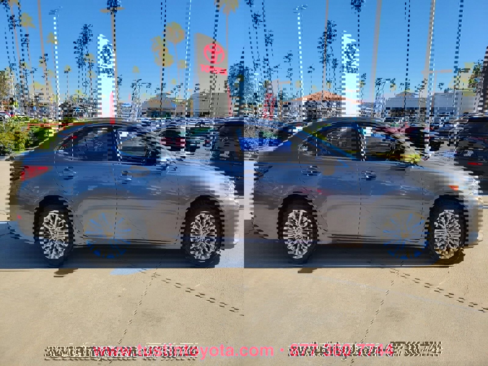 Used 2015 Lexus ES 350 w/ Premium Package image 3