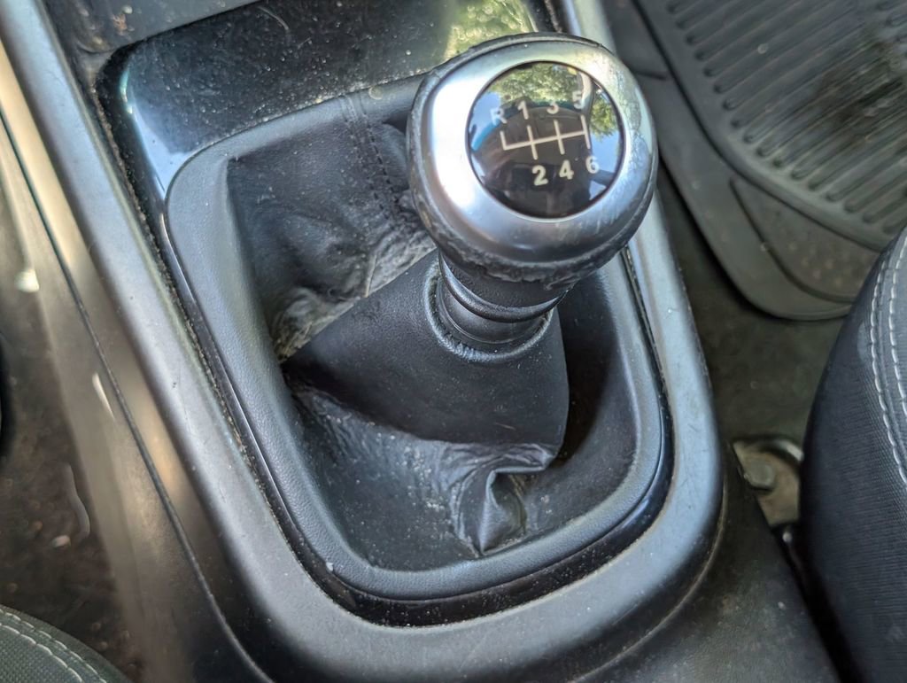 Used 2012 Kia Soul + FWD image 20