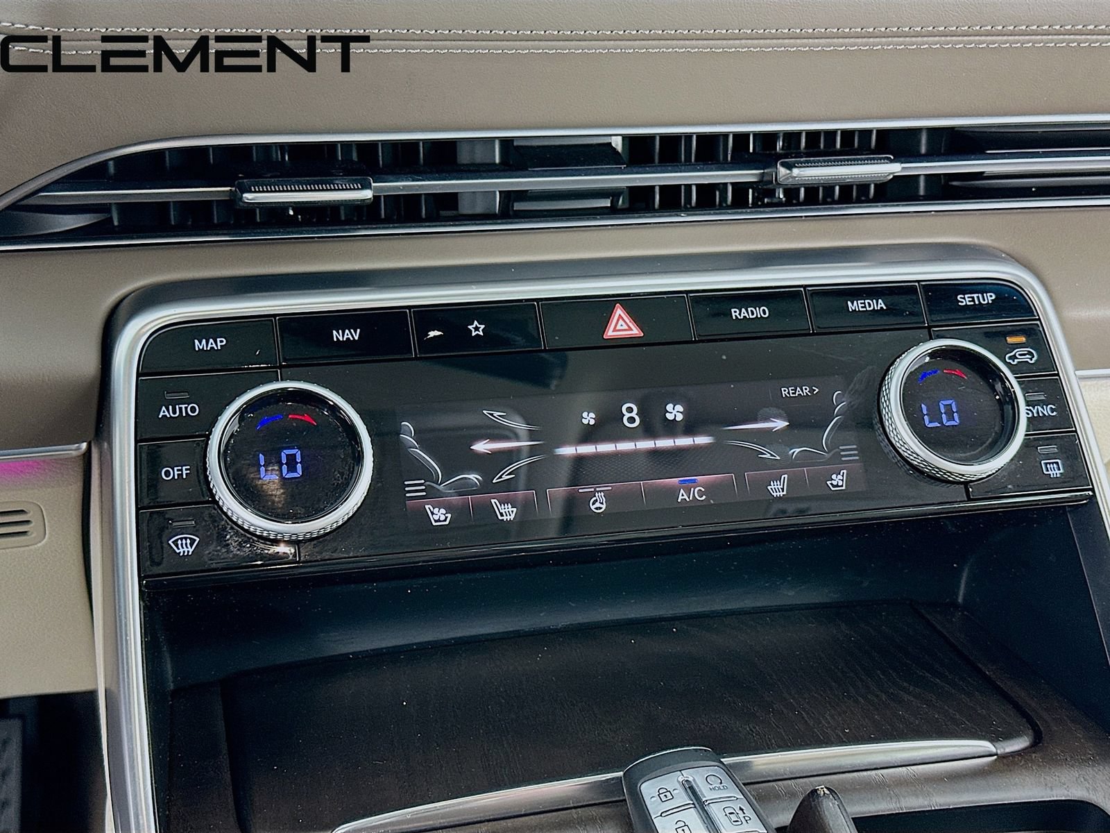 Used 2023 Genesis GV80 3.5T Advanced + AWD/4WD image 22