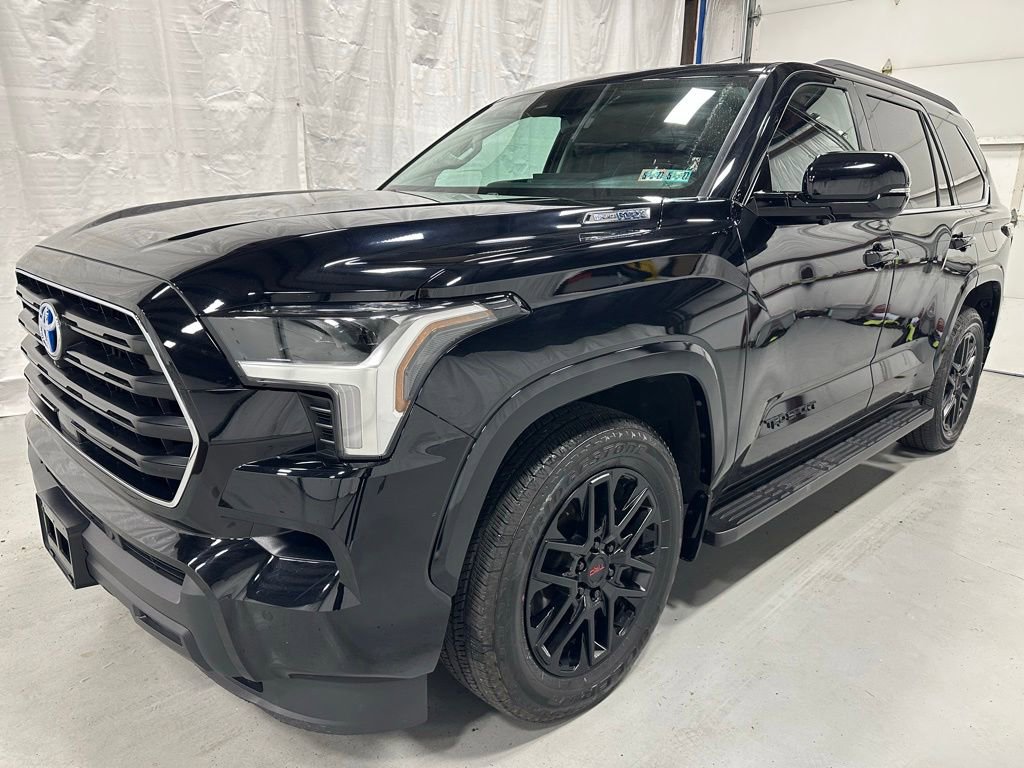 Used 2024 Toyota Sequoia SR5 w/ SR5 Premium Package AWD/4WD image 3