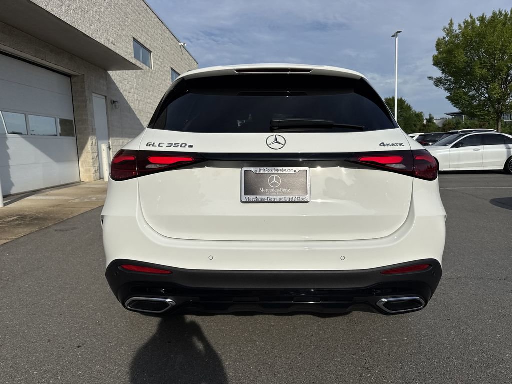New 2025 Mercedes-Benz GLC 350e 4MATIC image 4