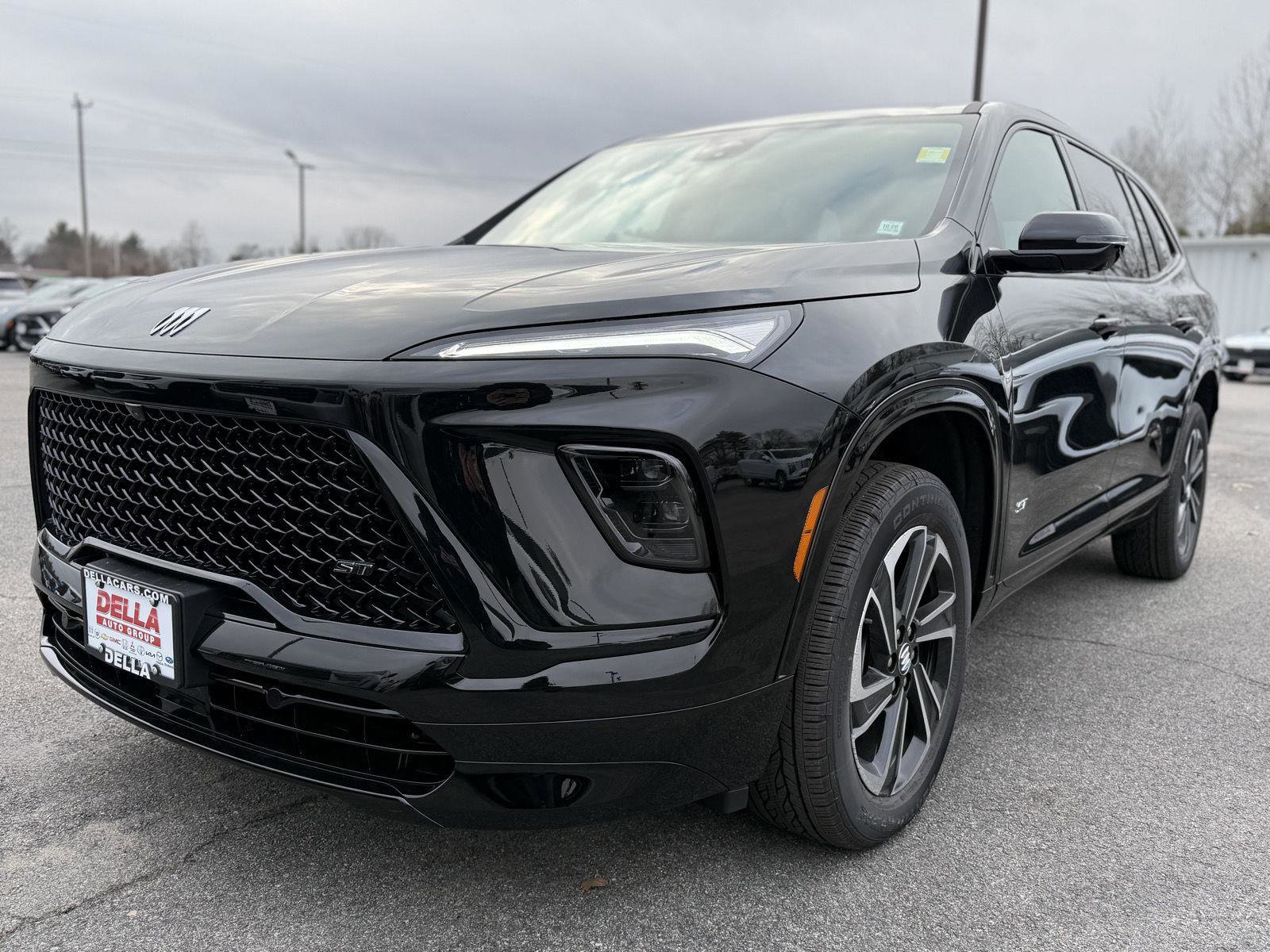 New 2026 Buick Enclave Sport Touring w/ Power Package image 9