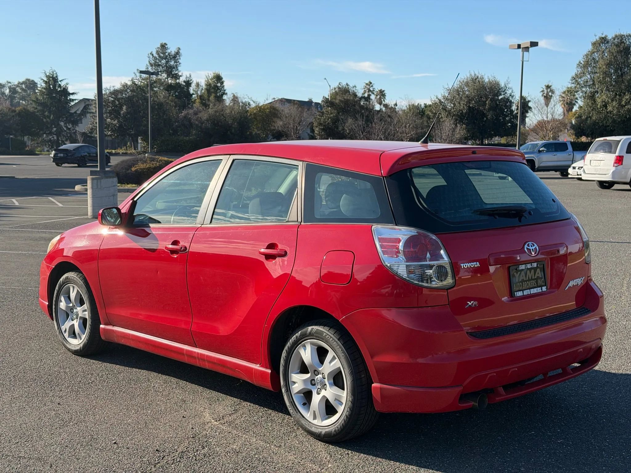 Used 2006 Toyota Matrix XR image 3
