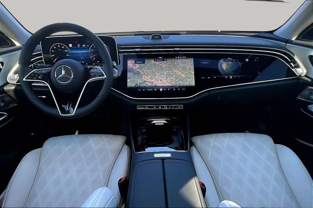 New 2026 Mercedes-Benz E 350 4MATIC Sedan image 7