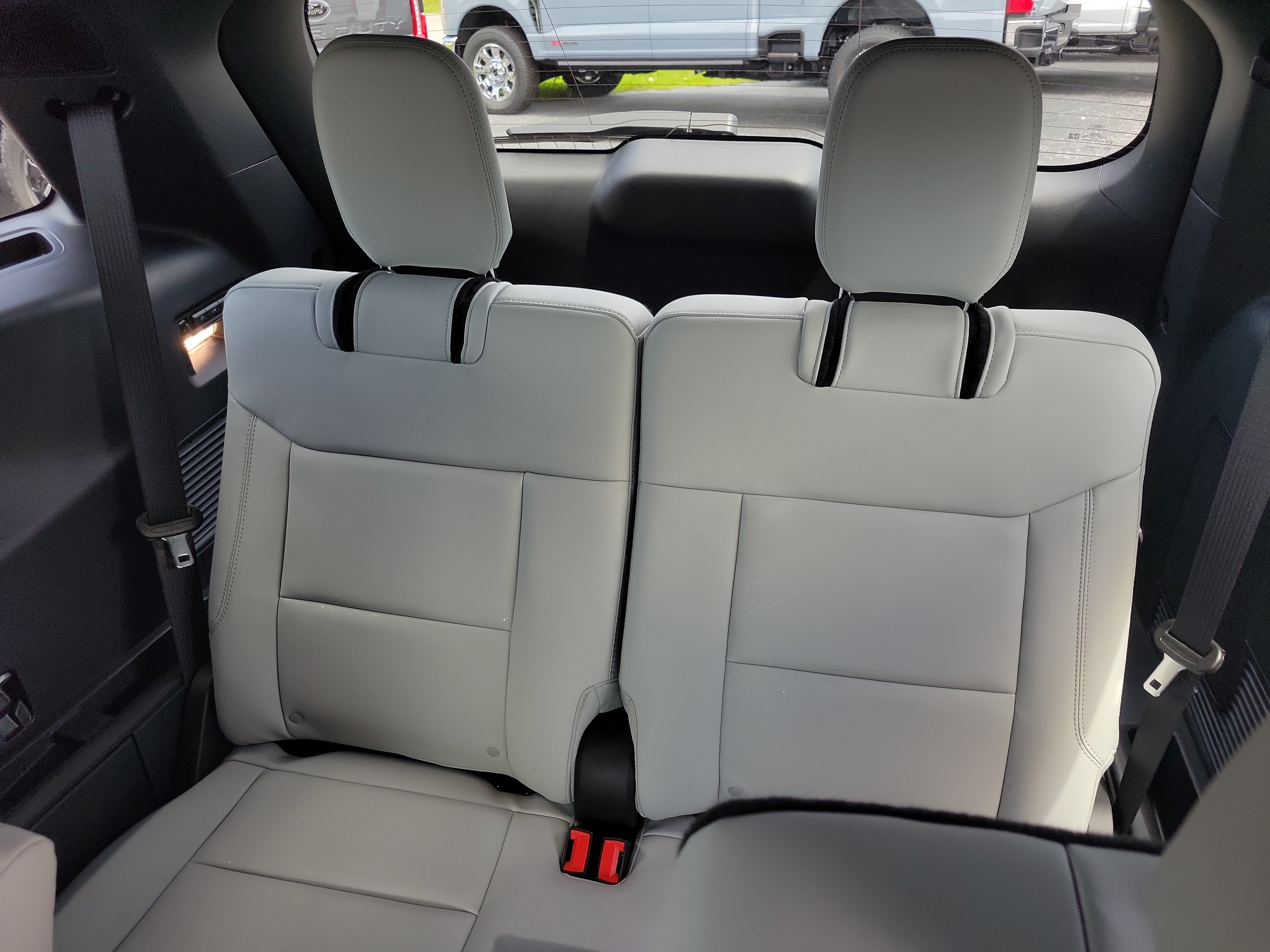 New 2027 Ford Explorer Platinum w/ 3.0L Ultimate Package RWD image 22