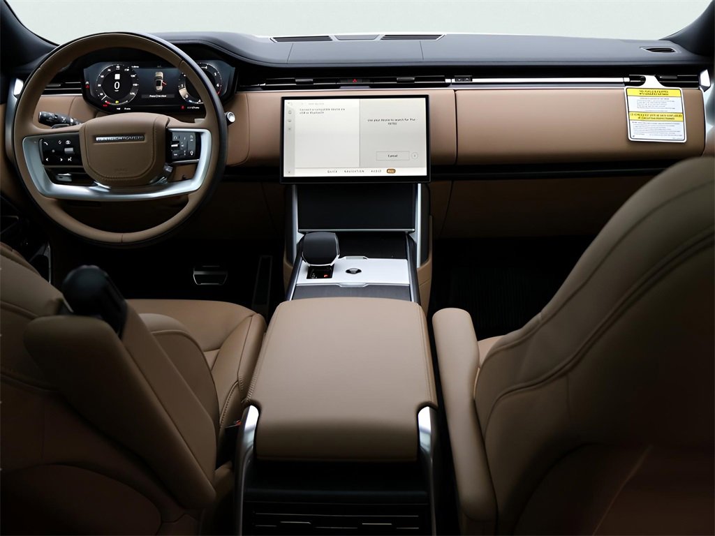 New 2025 Land Rover Range Rover SE image 13