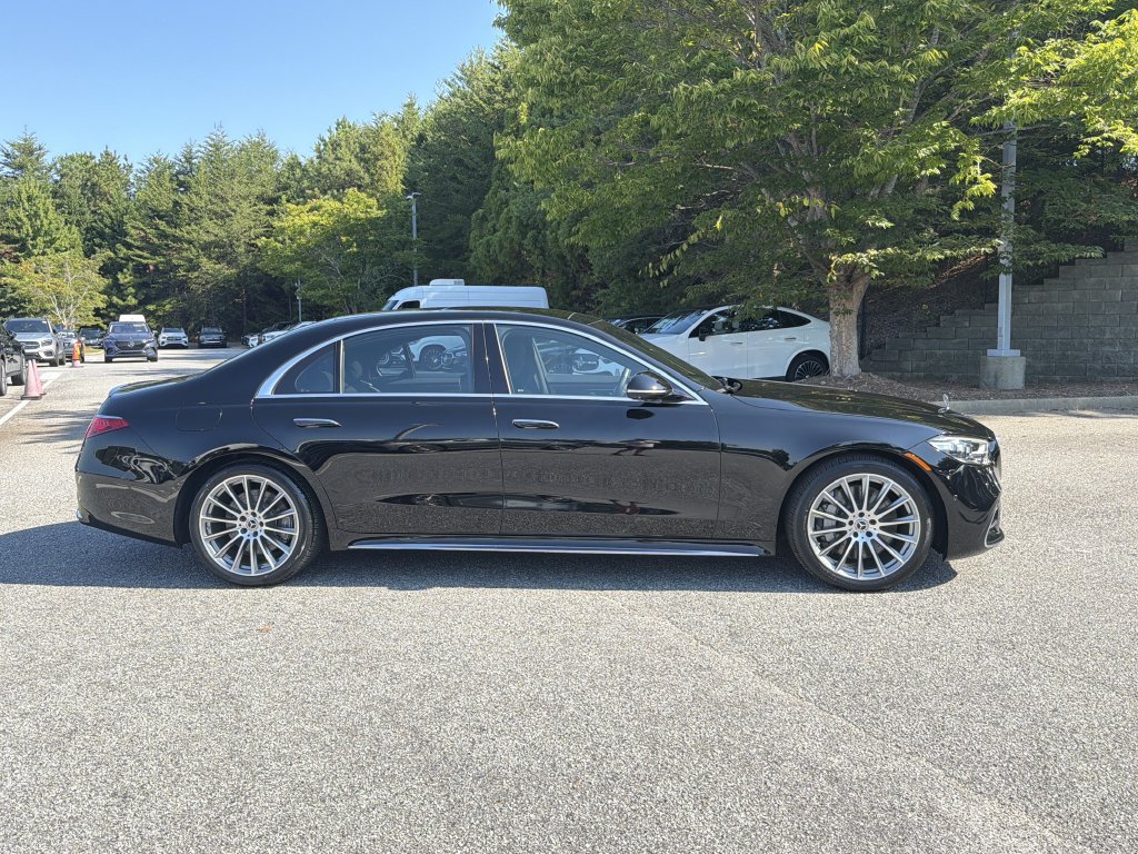 Certified 2023 Mercedes-Benz S 500 4MATIC image 9