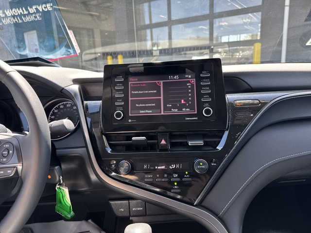 Used 2024 Toyota Camry SE FWD image 17