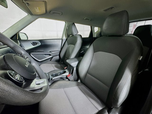 Certified 2024 Kia Soul LX FWD image 19