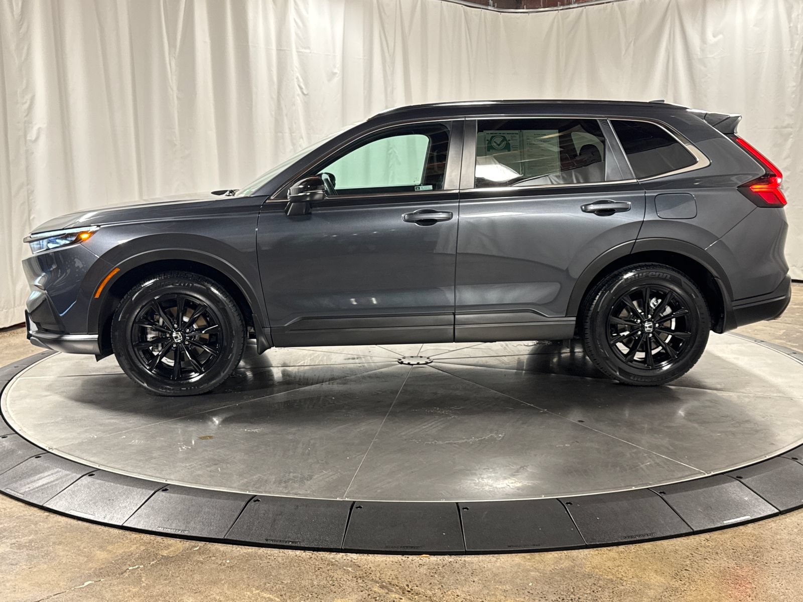 Used 2024 Honda CR-V Sport image 8