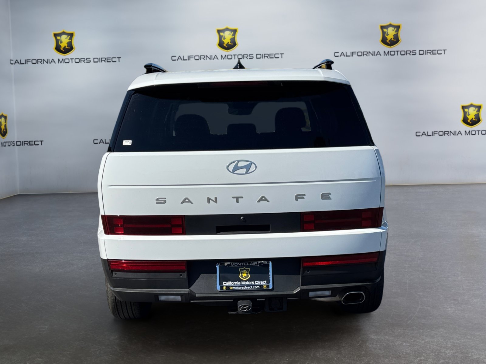 Used 2024 Hyundai Santa Fe SEL FWD image 4