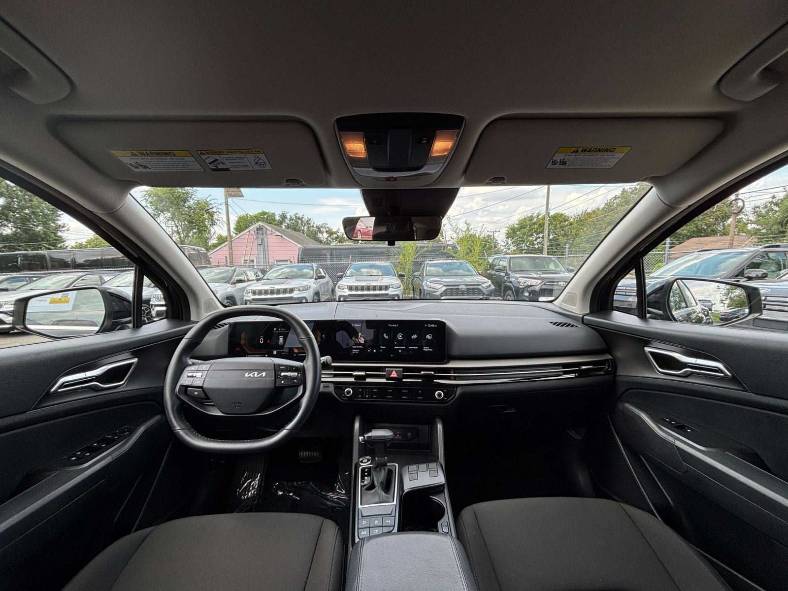 Used 2026 Kia Sportage LX FWD image 32