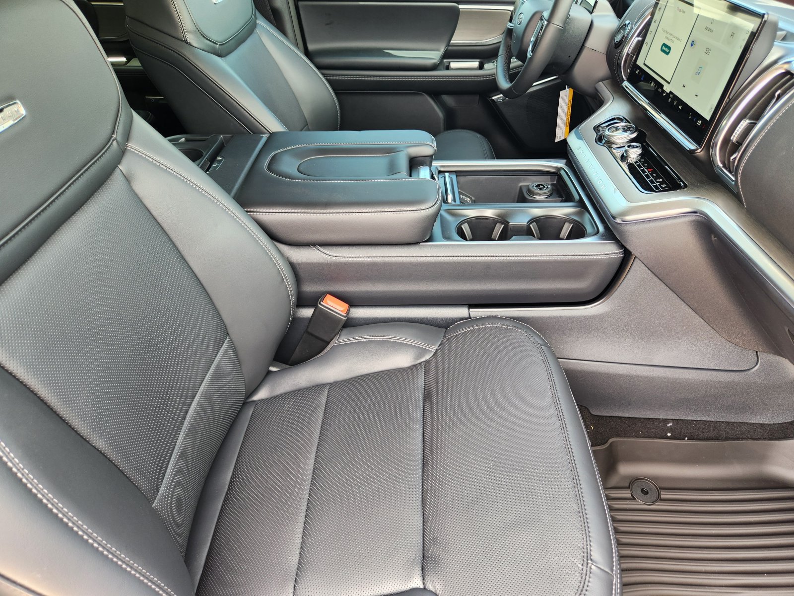 New 2026 Ford Expedition Platinum AWD/4WD image 14