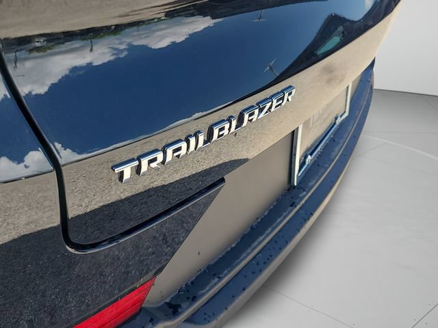 New 2026 Chevrolet TrailBlazer LS FWD image 32