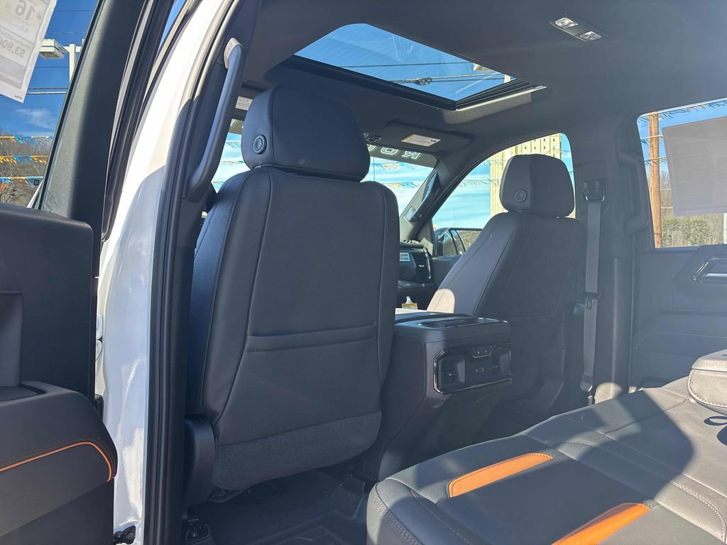 New 2026 GMC Sierra 1500 AT4 w/ AT4 Premium Package AWD/4WD image 26