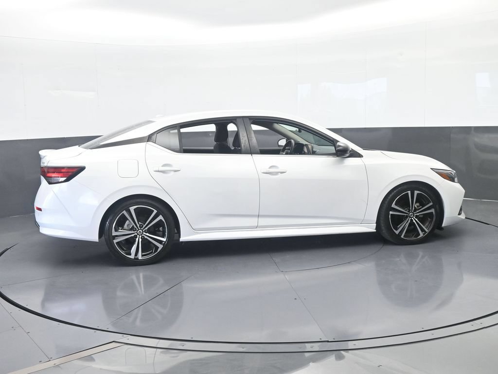Used 2020 Nissan Sentra SR w/ Electronics Package FWD image 7