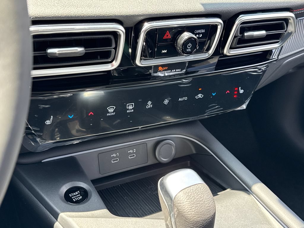 New 2026 Nissan Sentra SR w/ SR Premium Package FWD image 14